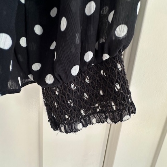 Women's J. Crew Black and White Polka Dot Lined High Neck Blouse Sz L - Picture 6 of 8